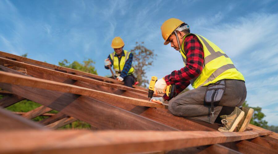 Professional metal roof installation in Crestline, OH